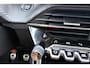 Peugeot 208 1.2T 100pk GT | Afneembare Trekhaak | Achteruitrijcamera | Panoramadak | Cruise control | Airco | Stoelverwarming | Climate control | Interieurverlichting | Stuurbediening | Sportstuurwiel |