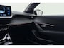 Peugeot 208 1.2T 100pk GT | Afneembare Trekhaak | Achteruitrijcamera | Panoramadak | Cruise control | Airco | Stoelverwarming | Climate control | Interieurverlichting | Stuurbediening | Sportstuurwiel |