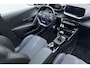 Peugeot 208 1.2T 100pk GT | Afneembare Trekhaak | Achteruitrijcamera | Panoramadak | Cruise control | Airco | Stoelverwarming | Climate control | Interieurverlichting | Stuurbediening | Sportstuurwiel |