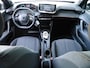 Peugeot 2008 1.2 Hybrid 145PK Style | 8 JAAR GARANTIE | Nieuwe auto | Climate control | Parkeersensoren achter | Led verlichting | Cruise control | Elektrische ramen | Android auto / Apple carplay