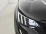 Peugeot e-2008 EV 136pk GT 50 kWh Automaat | Accu 95% | Schuif-/kanteldak | Navigatie | Climate Control | Adaptieve Cruise Control | Camera | 18"LMV | LED | Keyless Entry/Start | Apple Carplay/Android Auto |