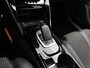 Peugeot e-2008 EV 136pk GT 50 kWh Automaat | Accu 95% | Schuif-/kanteldak | Navigatie | Climate Control | Adaptieve Cruise Control | Camera | 18"LMV | LED | Keyless Entry/Start | Apple Carplay/Android Auto |