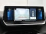 Peugeot e-2008 EV 136pk GT 50 kWh Automaat | Accu 95% | Schuif-/kanteldak | Navigatie | Climate Control | Adaptieve Cruise Control | Camera | 18"LMV | LED | Keyless Entry/Start | Apple Carplay/Android Auto |