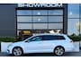 Volkswagen Golf Variant 1.5 TSI Highline Business R, Trekhaak, Pano, Adaptive Cruise,