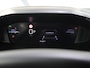 Peugeot 2008 SUV Allure Hybrid 145pk Automaat | Navigatie | 360° Camera | Climate Control | Adaptieve Cruise Control | Parkeersensoren v+a | Keyless | Dodehoeksensor | Draadloze Apple Carplay / Android Auto + telefoonlader | Digitaal instrumentenpaneel | DAB+ radio | Led koplampen | Donker getint glas | 17" lichtmetalen velgen |