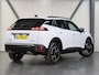 Peugeot 2008 SUV Allure Hybrid 145pk Automaat | Navigatie | 360° Camera | Climate Control | Adaptieve Cruise Control | Parkeersensoren v+a | Keyless | Dodehoeksensor | Draadloze Apple Carplay / Android Auto + telefoonlader | Digitaal instrumentenpaneel | DAB+ radio | Led koplampen | Donker getint glas | 17" lichtmetalen velgen |