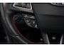Ford Kuga 2.0 St Line Automaat AWD | Airco | pano | Carplay|Adaptive cruise control|Parkeer sensoren&Camera|stoel&Stuurverwarming