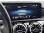 Mercedes-Benz A-klasse 250 e Business Solution AMG Limited | AMG-Line exterieur | Achteruitrijcamera | Sfeerverlichting | Stoelverwarming |Trekhaak | NIghtpakket | 24 Maanden Mercedes-Benz Certified Garantie