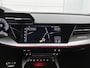 Audi A3 Sportback 45 TFSI e S edition Competition 245 PK | S-line | Automaat | Navigatie | Camera | Adaptive cruise control | Climate Control | Stoelverwarming | Lichtmetalen velgen |