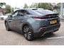 Toyota C-HR / C-HR+ FIRST EDITION 77KWH 607KM-WLTP 20"LM-VELGEN EL-ACHTERKLEP PRIVACY-GLASS DEMO NL-AUTO