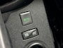Renault Captur 120PK TCe Intens Automaat | Trekhaak | Navi | Climate Control | Cruise Control | Lichtmetalen Velgen | Bluetooth | Full LED | USB | All Season Banden | Keyless | Armsteun |