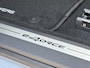 Nissan Ariya e-4ORCE Evolve 91 kWh 4WD / 306 PK / Leder / 1.500 kg Trekgewicht / Warmtepomp / 10 jaar Nissan More Garantie / Stoelverwarming voor en achter / Schuif-kantel dak / Stoelventilatie / Stuurverwarming / Rondomzicht camera / Elektrisch verstelbare stoelen met geheugen / Elektrische achterklep / Adaptieve cruise control / Apple Carplay/Android Auto /