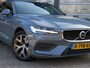 Volvo V60 2.0 B3 CORE / Trekhaak 1800kg / Camera / Stoel&amp;stuurverw. / BOVAG garantie