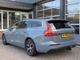 Volvo V60 2.0 B3 CORE / Trekhaak 1800kg / Camera / Stoel&amp;stuurverw. / BOVAG garantie