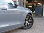 Volvo V60 2.0 B3 CORE / Trekhaak 1800kg / Camera / Stoel&amp;stuurverw. / BOVAG garantie