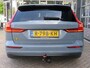 Volvo V60 2.0 B3 CORE / Trekhaak 1800kg / Camera / Stoel&amp;stuurverw. / BOVAG garantie