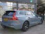Volvo V60 2.0 B3 CORE / Trekhaak 1800kg / Camera / Stoel&amp;stuurverw. / BOVAG garantie