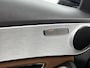 Mercedes-Benz C-klasse 180 Business Solution AMG | STOELVERWARMING | LEDER | ACHTERUITRIJCAMERA | PARKEERSENSOREN | LICHTMETALEN VELGEN | LED VERLICHTING | BLUETOOTH | NAVIGATIE |
