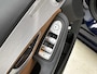 Mercedes-Benz C-klasse 180 Business Solution AMG | STOELVERWARMING | LEDER | ACHTERUITRIJCAMERA | PARKEERSENSOREN | LICHTMETALEN VELGEN | LED VERLICHTING | BLUETOOTH | NAVIGATIE |