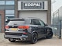 BMW X5 XDrive30d High Executive M-Sport | HUD | Pano | H/K | Trekhaak | Dealer Onderhouden