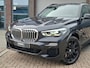 BMW X5 XDrive30d High Executive M-Sport | HUD | Pano | H/K | Trekhaak | Dealer Onderhouden