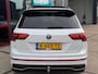 Volkswagen Tiguan 1.5 TSI 3x R-LINE DSG VOL! PANO l H/K l LEDER l SFEER l MATRIX l ACC l CAMERA l EL-STOEL l DODE-HOEK l ORG.NL l