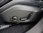 Volvo XC60 2.0 T8 Plug-in hybrid AWD Ultra Black Edition | Harman/Kardon | Ele. verstelbare stoelen + Geheugen | Ele. kofferdeksel | Panoramadak | HUD | Comfortstoelen | Adaptieve Cruise Control |