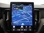 Volvo XC60 2.0 T8 Plug-in hybrid AWD Ultra Black Edition | Harman/Kardon | Ele. verstelbare stoelen + Geheugen | Ele. kofferdeksel | Panoramadak | HUD | Comfortstoelen | Adaptieve Cruise Control |