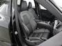 Volvo XC60 2.0 T8 Plug-in hybrid AWD Ultra Black Edition | Harman/Kardon | Ele. verstelbare stoelen + Geheugen | Ele. kofferdeksel | Panoramadak | HUD | Comfortstoelen | Adaptieve Cruise Control |