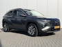Hyundai Tucson 1.6 T-GDI HEV Comfort / 1e Eigenaar / NL Auto / Trekhaak 1650 KG / All Seasonbanden / Adaptive Cruise Control / Climate Control / Stoelverwarming / Achteruitrijcamera / Fabrieksgarantie t/m 01-2028 /