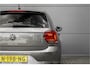 Volkswagen Polo 1.0 TSI Highline 5DRS CarPlay PDC