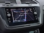 Volkswagen Tiguan 1.4 TSI eHybrid R-Line Business+ | Pano dak | Trekhaak | ACC | Camera | 19" | Navigatie |