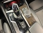 BMW 5-Serie Touring 530d High Executive SPORT LINE AUT. PANORAMADAK TREKHAAK NAVIGATIE CAMERA KEYLESS-GO VIRTUAL COCKPIT CRUISE
