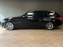 BMW 5-Serie Touring 530d High Executive SPORT LINE AUT. PANORAMADAK TREKHAAK NAVIGATIE CAMERA KEYLESS-GO VIRTUAL COCKPIT CRUISE