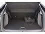 Peugeot e-2008 EV Allure Pack 50 kWh | SOH 95% | Apple carplay/Android auto | Adaptive cruise | Climate control | Lichtmetalen velgen 17'' |