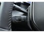 Peugeot e-2008 EV Allure Pack 50 kWh | SOH 95% | Apple carplay/Android auto | Adaptive cruise | Climate control | Lichtmetalen velgen 17'' |