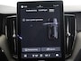 Volvo XC60 2.0 T8 Plug-in hybrid AWD Ultra Black Edition | Panoramadak | HUD | Harman/Kardon | Elek. Comfortstoelen met Geheugen | Elek. Achterklep | Cruise Control Adaptief | BLIS | Winterpakket | Apple Carplay/Android Auto |