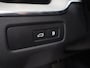 Volvo XC60 2.0 T8 Plug-in hybrid AWD Ultra Black Edition | Panoramadak | HUD | Harman/Kardon | Elek. Comfortstoelen met Geheugen | Elek. Achterklep | Cruise Control Adaptief | BLIS | Winterpakket | Apple Carplay/Android Auto |