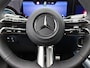 Mercedes-Benz GLB 180 Business Solution AMG 7p. | Premium pakket | Nightpakket | Vast panoramadak | Verstelbare demping | 20” multispaaks lichtmetalen AMG-velgen | GUARD 360° | Massage functie |