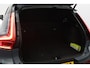 Volvo XC40 Recharge Pro 232 PK 70 KWH, SOH 96 %, Panoramadak, Trekhaak, Harman/Kardon, Memory