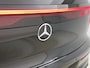 Mercedes-Benz GLB 200 Business Solution AMG 7p. 58 kWh | Premium plus pakket | Nightpakket | Trekhaak | Vast panoramadak | GUARD 360° | Burmester Surround Sound | Sportstoelen | Massage functie | 19” vijfspaaks lichtmetalen AMG-velgen |