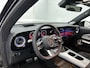 Mercedes-Benz GLB 200 Business Solution AMG 7p. 58 kWh | Premium plus pakket | Nightpakket | Trekhaak | Vast panoramadak | GUARD 360° | Burmester Surround Sound | Sportstoelen | Massage functie | 19” vijfspaaks lichtmetalen AMG-velgen |