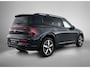 Mercedes-Benz GLB 200 Business Solution AMG 7p. 58 kWh | Premium plus pakket | Nightpakket | Trekhaak | Vast panoramadak | GUARD 360° | Burmester Surround Sound | Sportstoelen | Massage functie | 19” vijfspaaks lichtmetalen AMG-velgen |