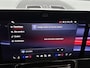 Mercedes-Benz GLB 200 Business Solution AMG 7p. 58 kWh | Premium plus pakket | Nightpakket | Trekhaak | Vast panoramadak | GUARD 360° | Burmester Surround Sound | Sportstoelen | Massage functie | 19” vijfspaaks lichtmetalen AMG-velgen |