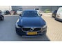 Volvo V90 2.0 T4 Momentum | Automaat | Trekhaak | ACC | ECC | Stoel + Stuur + Achterbank Verwarming | 18"LMV | PDC | LED dagrijverlichting |