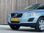 Volvo XC60 2.0 T5 |LEES TEKST|