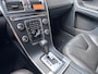Volvo XC60 2.0 T5 |LEES TEKST|