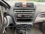 Kia Picanto 1.1 LXE / bj.2004 / kleur: rood / 5 deurs / mieuwe distributieriem / APK 06/2027 / NAP met 233624 km./ inruilauto.