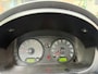 Kia Picanto 1.1 LXE / bj.2004 / kleur: rood / 5 deurs / mieuwe distributieriem / APK 06/2027 / NAP met 233624 km./ inruilauto.