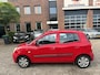 Kia Picanto 1.1 LXE / bj.2004 / kleur: rood / 5 deurs / mieuwe distributieriem / APK 06/2027 / NAP met 233624 km./ inruilauto.